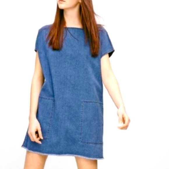 & Denim by H&M Chambray Smock Dress Size 6 Oversized Mini Jean Dress - Picture 1 of 5